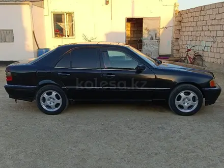 Mercedes-Benz C 280 1998 года за 3 000 000 тг. в Актау – фото 4