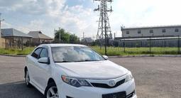 Toyota Camry 2013 года за 9 500 000 тг. в Шымкент