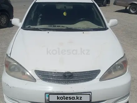 Toyota Camry 2003 года за 2 750 000 тг. в Атырау – фото 3
