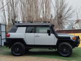 Toyota FJ Cruiser 2008 годаүшін14 000 000 тг. в Атырау – фото 2