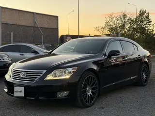 Lexus LS 460