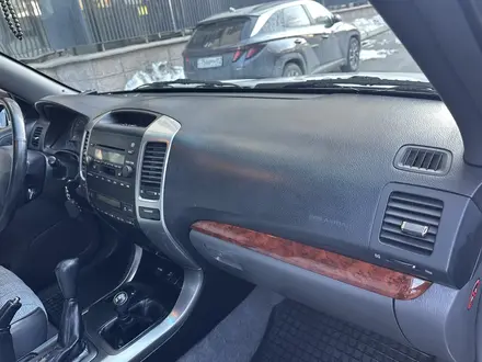Toyota Land Cruiser Prado 2006 года за 14 500 000 тг. в Алматы – фото 13