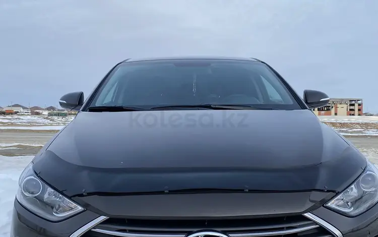 Hyundai Elantra 2018 года за 7 950 000 тг. в Атырау