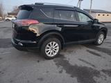 Toyota RAV4 2015 года за 9 500 000 тг. в Шымкент – фото 5