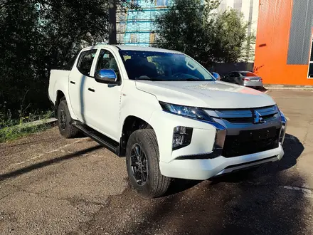 Mitsubishi L200 2023 года за 14 500 000 тг. в Петропавловск – фото 6