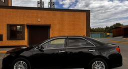 Toyota Camry 2012 года за 8 800 000 тг. в Актобе – фото 3