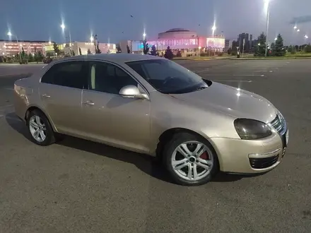 Volkswagen Jetta 2007 года за 2 300 000 тг. в Алматы – фото 2