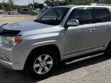 Toyota 4Runner 2010 годаүшін11 000 000 тг. в Жанаозен – фото 2