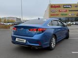 Hyundai Sonata 2018 года за 7 000 000 тг. в Кокшетау – фото 2