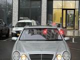 Mercedes-Benz E 55 AMG 2000 года за 11 500 000 тг. в Шымкент – фото 2