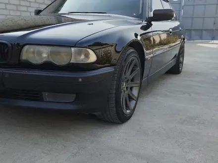 BMW 728 1997 года за 3 800 000 тг. в Тараз – фото 2