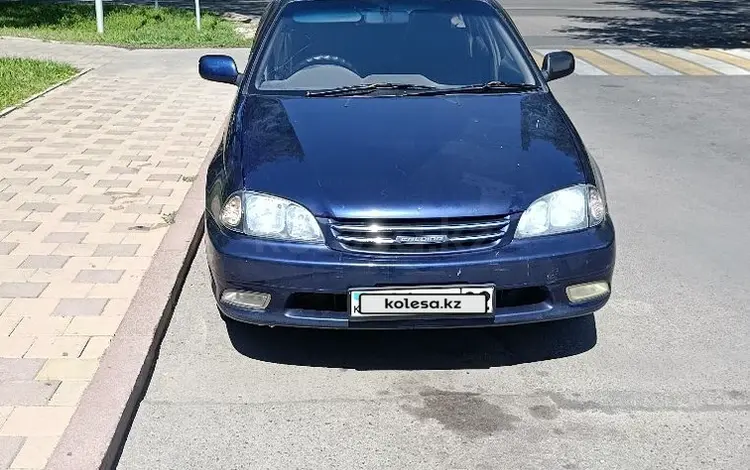 Toyota Caldina 1998 года за 2 500 000 тг. в Алматы