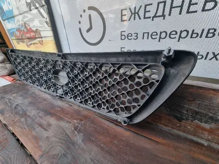 Решётка радиатора Lexus RX300 за 60 000 тг. в Алматы – фото 7