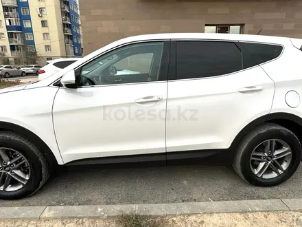 Hyundai Santa Fe 2017 года за 11 000 000 тг. в Шымкент – фото 3