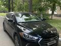 Hyundai Elantra 2017 года за 4 500 000 тг. в Уральск – фото 2