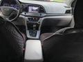 Hyundai Elantra 2017 года за 4 500 000 тг. в Уральск – фото 5