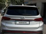 Hyundai Santa Fe 2023 годаүшін16 500 000 тг. в Алматы – фото 2