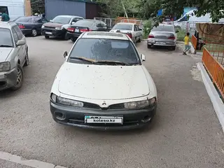 Mitsubishi Galant