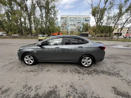 Chevrolet Onix 2024 года за 7 800 000 тг. в Алматы – фото 9