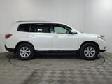 Toyota Highlander 2013 года за 10 030 000 тг. в Алматы – фото 4