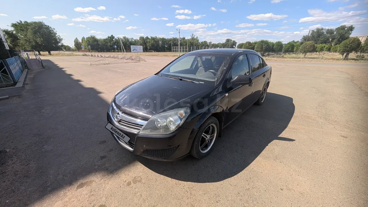 Opel Astra, 2011