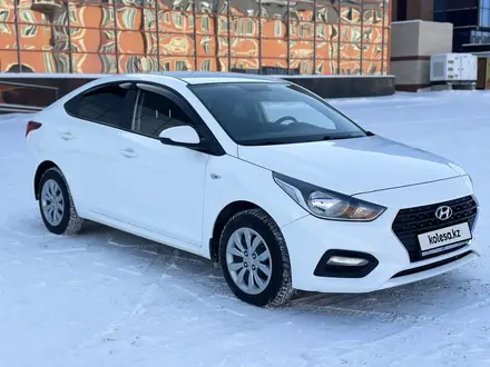 Hyundai Accent 2019 года за 7 234 000 тг. в Астана – фото 2