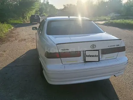 Toyota Camry 1998 годаүшін2 000 000 тг. в Усть-Каменогорск – фото 2