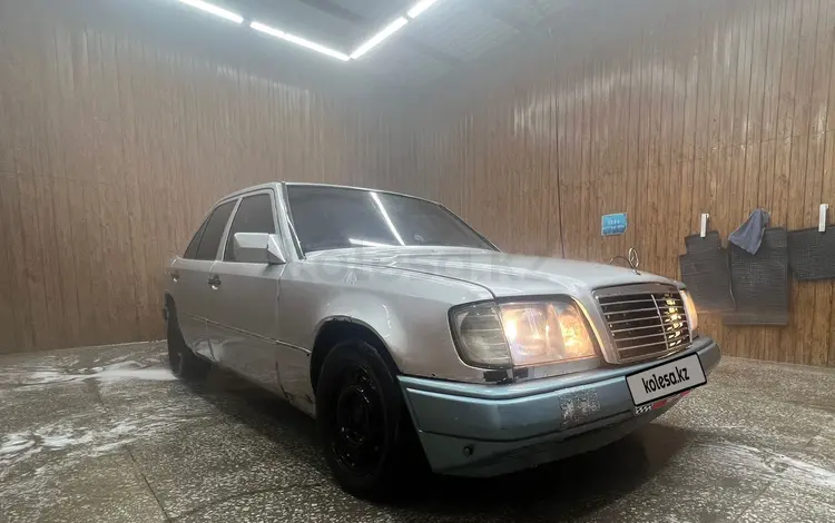 Mercedes-Benz E 230 1989 года за 1 000 000 тг. в Астана