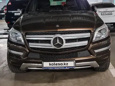 Mercedes-Benz GL 450 2013 года за 19 800 000 тг. в Алматы – фото 9