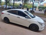 Hyundai Accent 2014 годаүшін3 100 000 тг. в Астана – фото 2