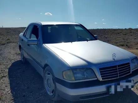 Mercedes-Benz C 180 1996 года за 2 000 000 тг. в Жезказган