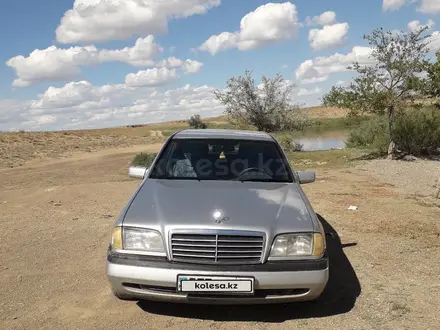 Mercedes-Benz C 180 1996 года за 2 000 000 тг. в Жезказган – фото 6