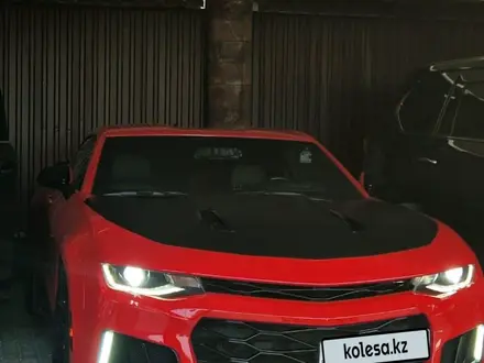 Chevrolet Camaro 2017 года за 24 000 000 тг. в Алматы