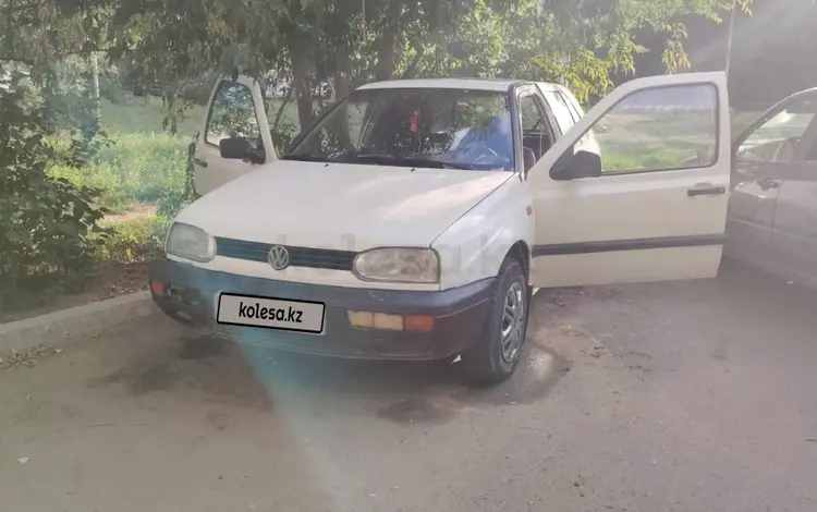 Volkswagen Golf 1993 годаүшін1 100 000 тг. в Уральск