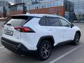 Toyota RAV4 2020 годаfor14 900 000 тг. в Астана – фото 3