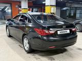 Hyundai Sonata 2010 годаүшін1 700 000 тг. в Астана – фото 3