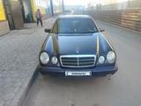 Mercedes-Benz E 280 1997 годаүшін2 300 000 тг. в Астана