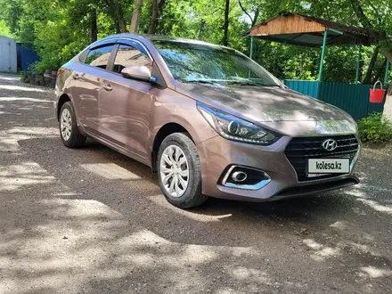 Hyundai Accent 2019 года за 7 430 000 тг. в Караганда