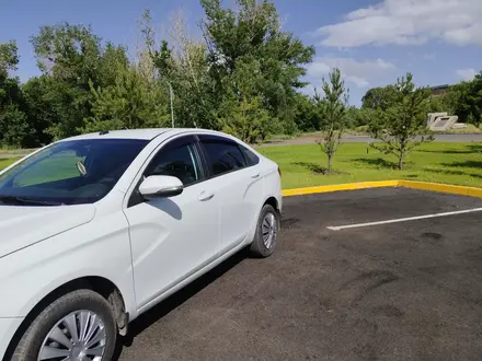 ВАЗ (Lada) Vesta 2018 года за 4 950 000 тг. в Караганда – фото 2