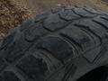 Одна шина МТ грязевая Kumho 265/75/16 за 22 000 тг. в Алматы