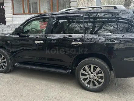 Lexus LX 570 2010 года за 20 000 000 тг. в Атырау – фото 2