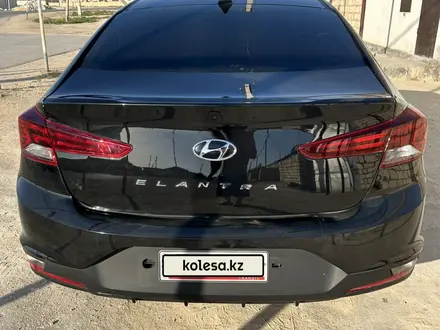 Hyundai Elantra 2019 года за 6 200 000 тг. в Актау – фото 8