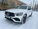 Mercedes-Benz GLC 300 2021 года за 26 000 000 тг. в Актобе – фото 2