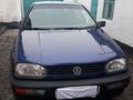 Volkswagen Golf 1994 годаүшін1 500 000 тг. в Атбасар