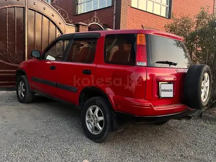 Honda CR-V 2000 года за 4 000 000 тг. в Тараз – фото 2