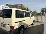 Volkswagen Caravelle 1999 годаүшін4 300 000 тг. в Караганда – фото 5