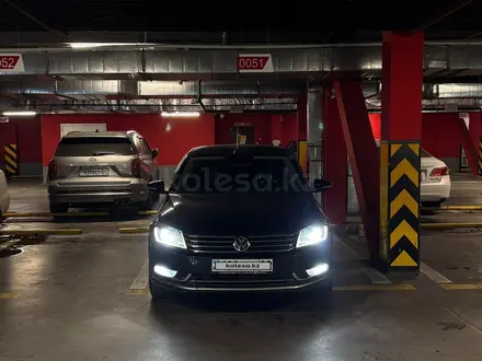 Volkswagen Passat 2012 года за 5 800 000 тг. в Алматы – фото 3