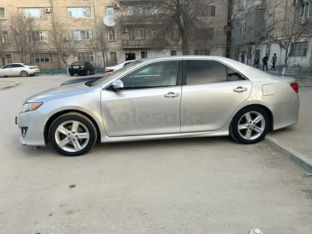 Toyota Camry 2013 года за 7 500 000 тг. в Жанаозен – фото 3