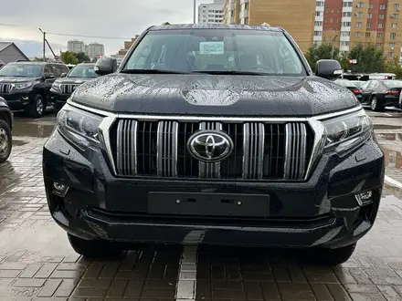 Toyota Land Cruiser Prado 2023 года за 29 500 000 тг. в Астана