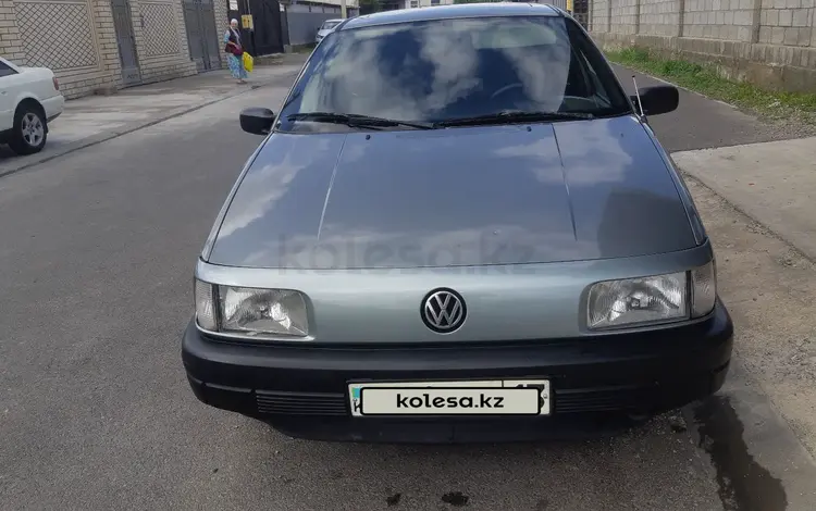 Volkswagen Passat 1990 годаүшін1 300 000 тг. в Кентау